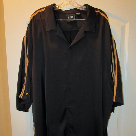 IVY PARK BLACK BROWN SHORT SET